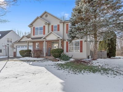 8195 Trellis Brook Ln, Liverpool, NY, 13090