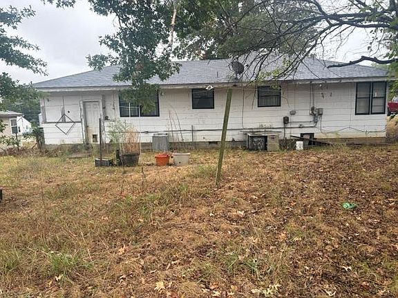 2nd image of 717 McKinley St