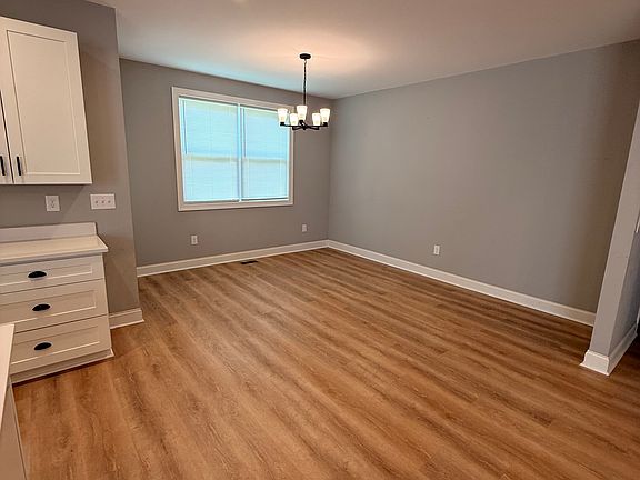 4th image of 2034 Morgan Ct