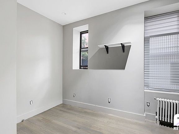 5th image of 124 E 117th St APT 1B