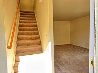 560 Village Dr, Fernley, NV 89408