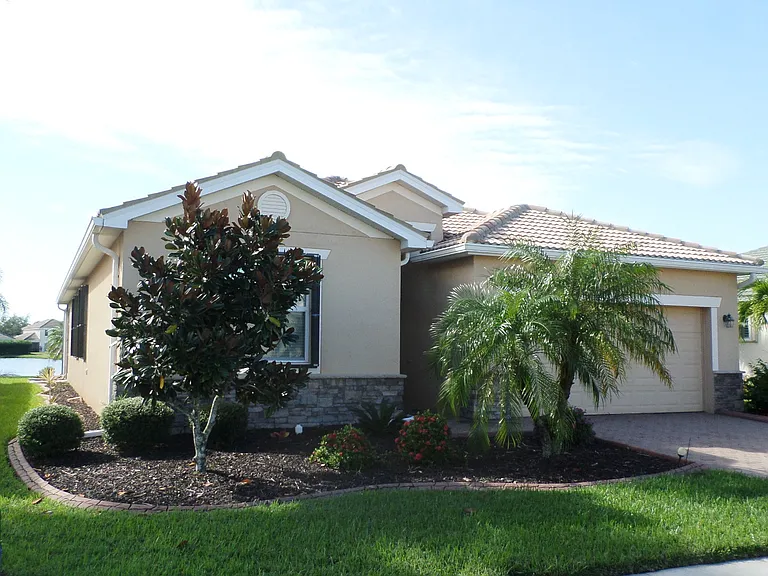 11699 Anhinga Ave — Photo 3