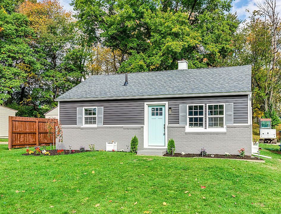 Bungalow home in Plain LSD.