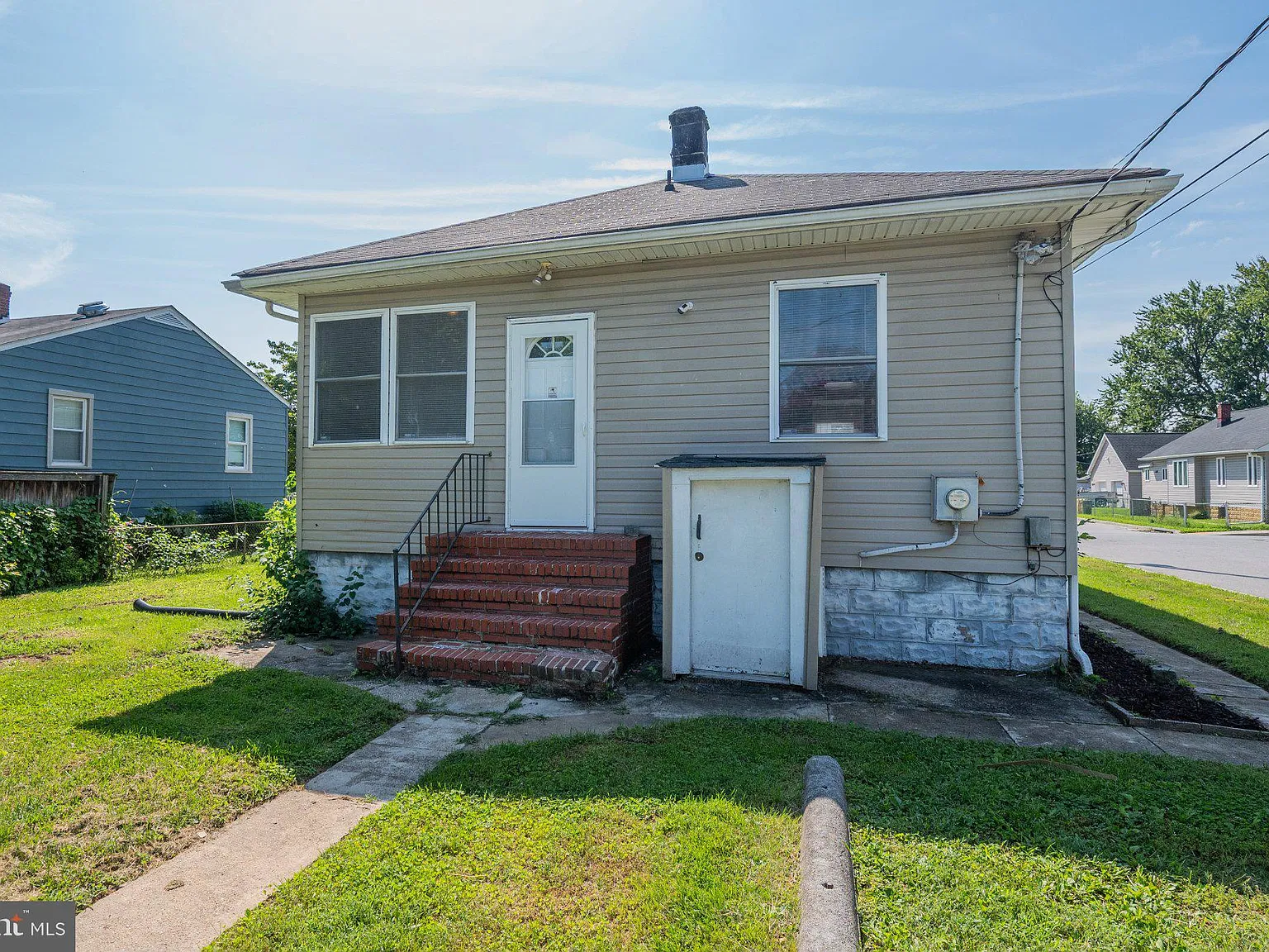 3 bed, 864 sqft, $2,200 — Photo 4