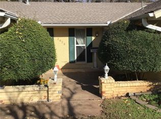 2923 Willow Creek Dr, Norman, OK 73071