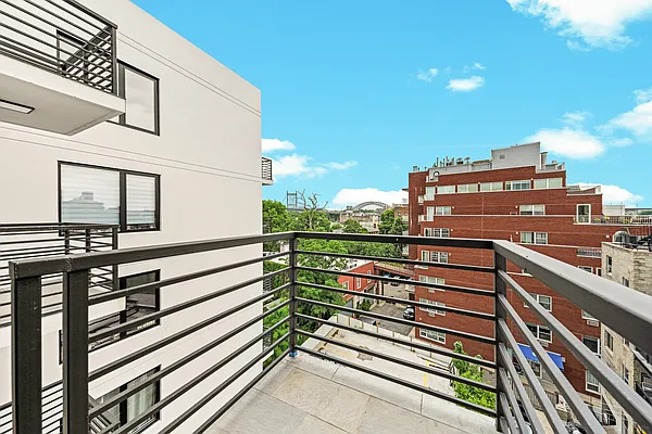 Rented by REAL New York | media 28