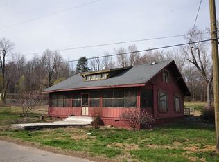 140 Princeton St, Saint Charles, KY 42453