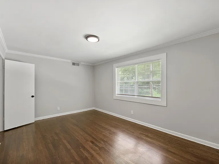 1584 Line St — Photo 23
