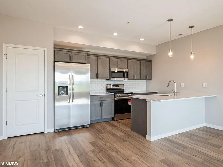 2773 Rookwood Ln — Photo 20
