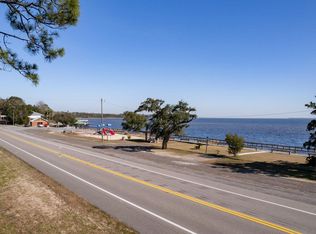 27 Western St #20, Freeport, FL 32439