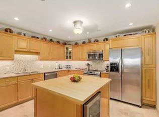 15563 Marine Dr #12, White Rock, BC V4B1C9