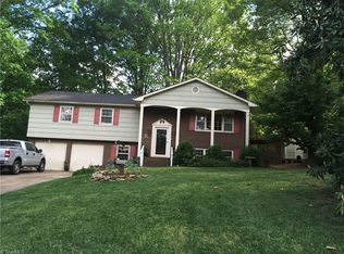 5776 Remington Dr, Winston Salem, NC 27104