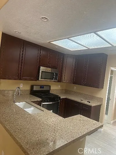 2084 Paseo Azul — Photo 6