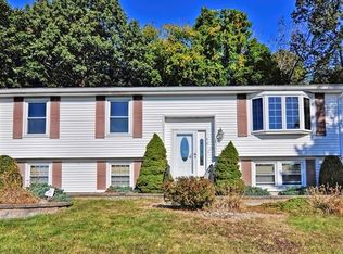90 Marshall St, Methuen, MA 01844