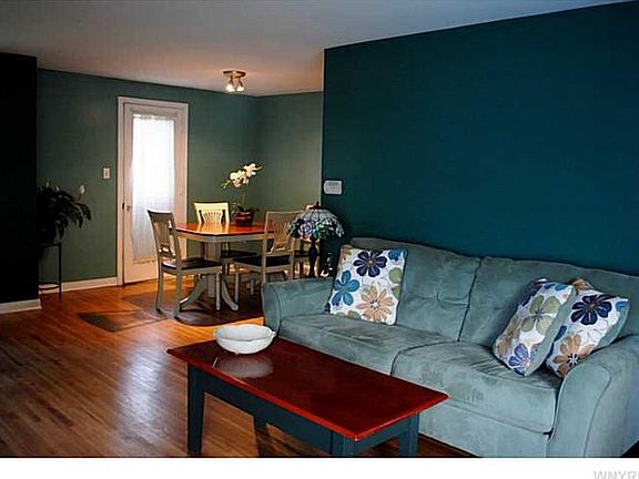 5th image of 242 Belmont Ave