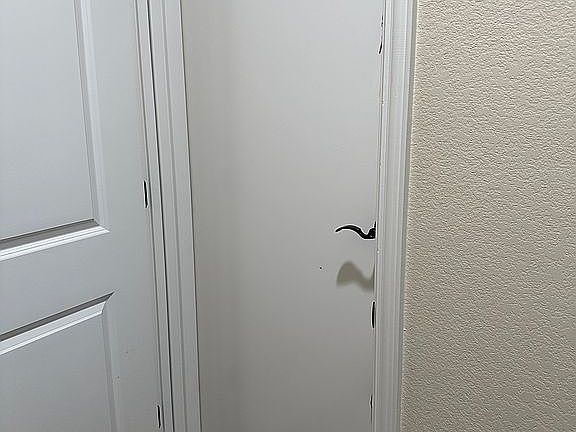 4th image of 633 Bowman Rd