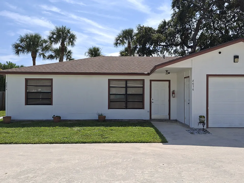 8676 Sunset Dr