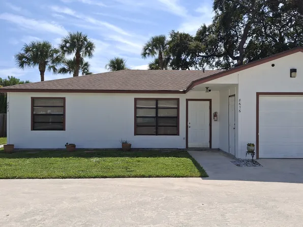 8676 Sunset Dr, Palm Beach Gardens, FL 33410