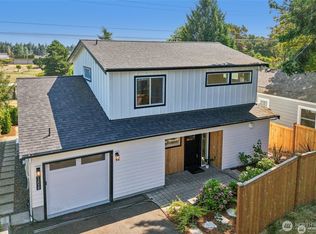 12038 N Park Ave N, Seattle, WA 98133