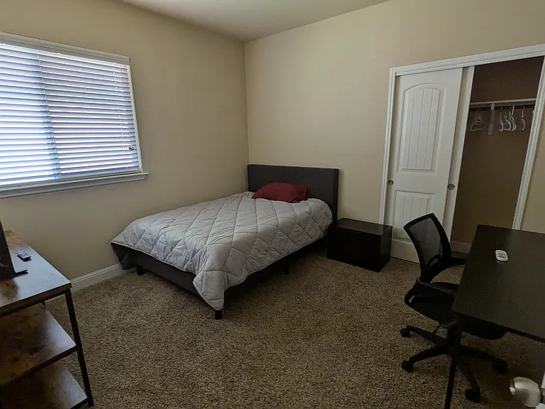 8430 Cedar Mdws — Photo 1