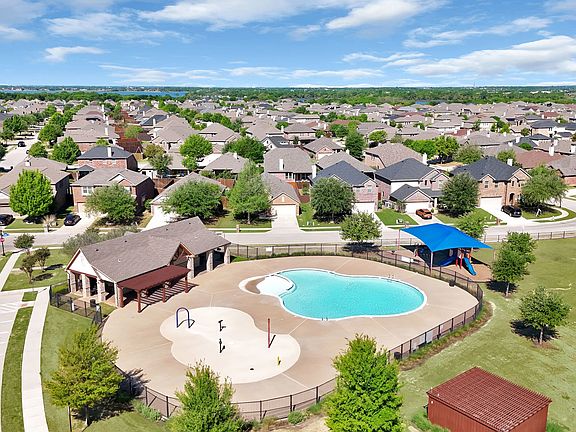 5th image of 5212 Bluewater Dr
