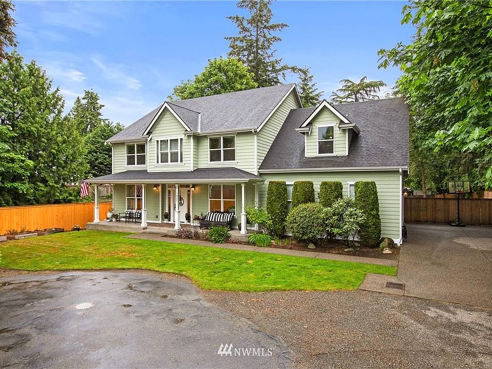 1st image of 1427 58th Ave NE