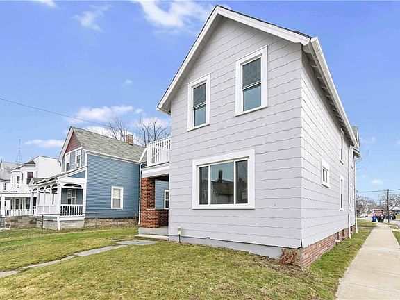 2nd image of 2115 W 93rd St #2117