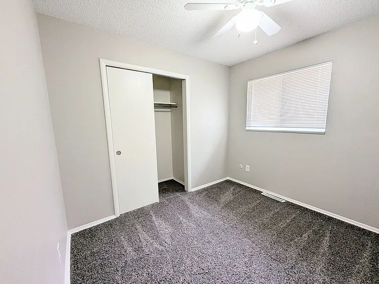 2511 Launcelot Ct — Photo 19