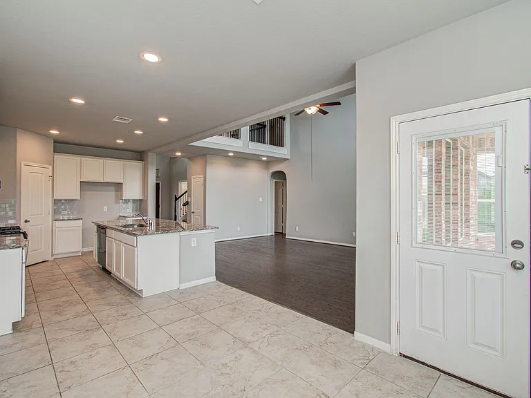 24331 Kee Cresta Ct — Photo 13