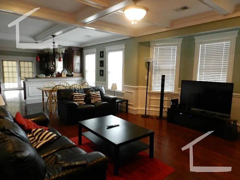 129 Nonantum St #2E — Photo 23