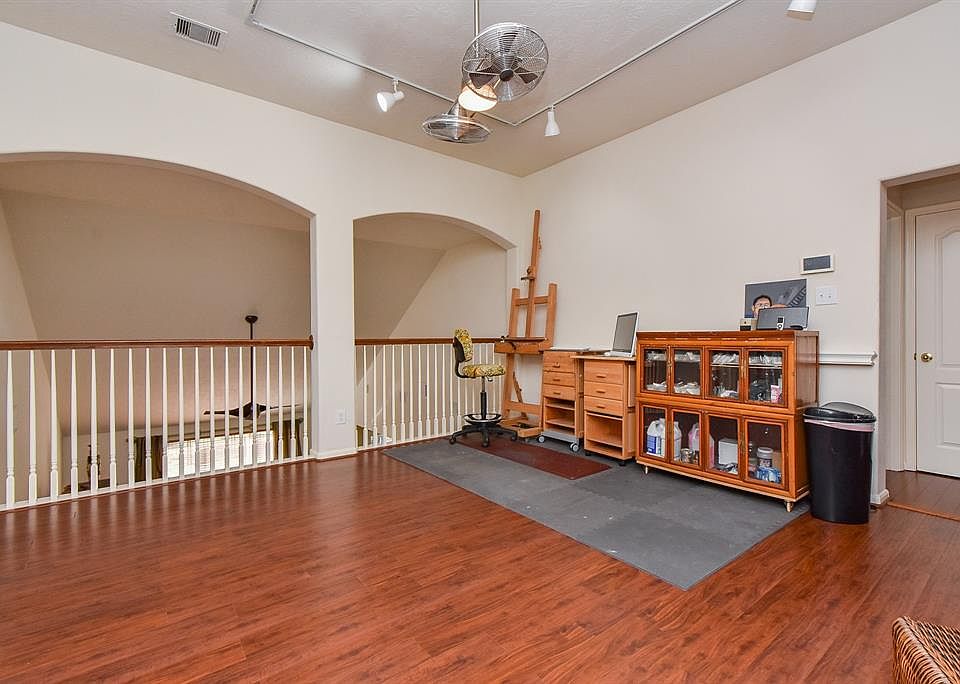 1st image of 26827 Granite Valley Ln