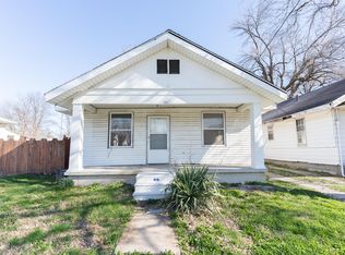 701 E Logan St, Moberly, MO 65270