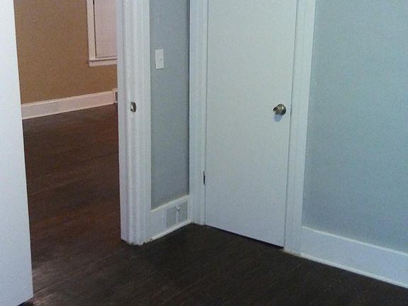 2nd image of 2829 5th St