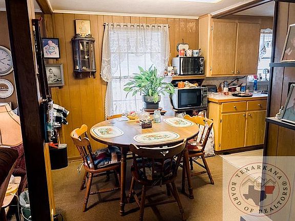 5th image of 371 Bateson Ln