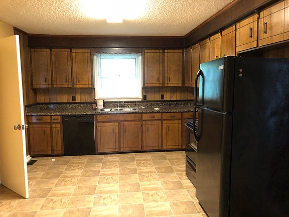 2nd image of 1717 Minerva Dr