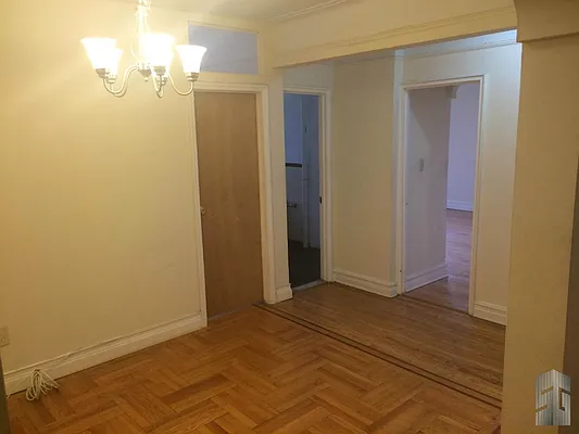 Rented by Skyline Group Real Estate | media 19