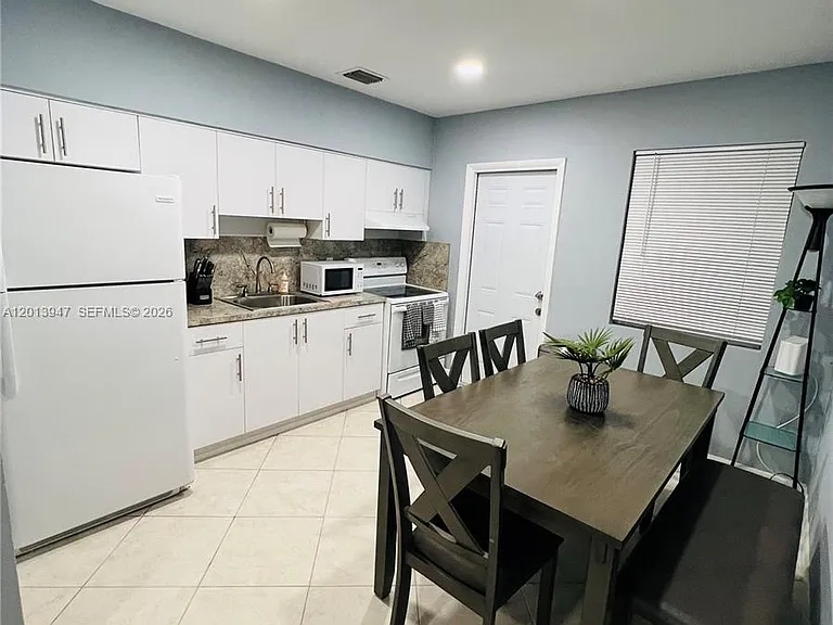 280 NW 55th St #282 — Photo 15