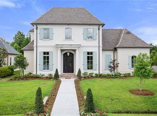 100 Hardwood Dr, Belle Chasse, LA 70037