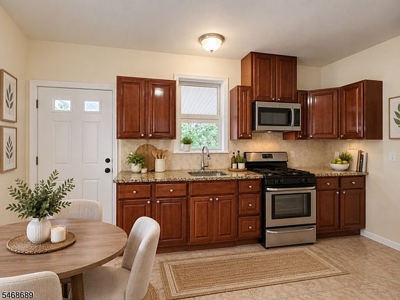5th image of 89 Watsessing Ave #2