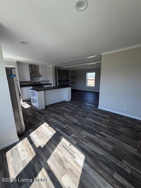 1st image of 2055 Sulphur Springs Rd