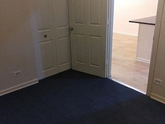4th image of 11532 S Yale Ave #2