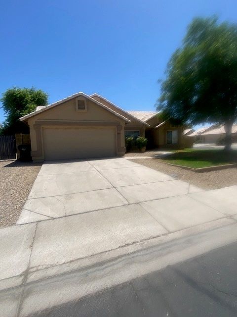 1st image of 1125 N Pheasant Dr