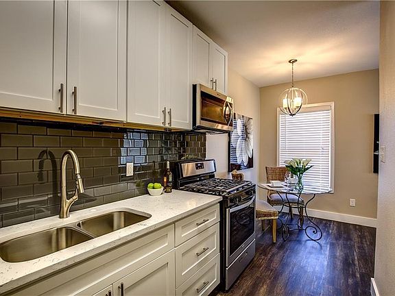 2nd image of 615 N Marsalis Ave APT 7