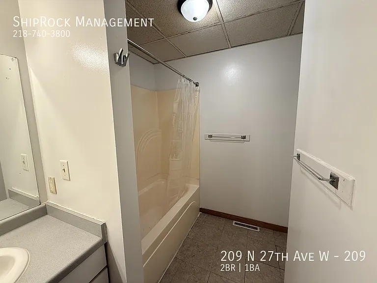 209 N 27th Ave W #209 — Photo 10