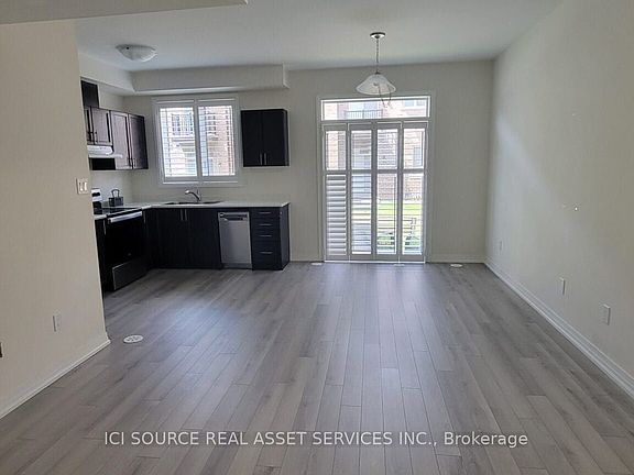 3rd image of 76 Carneros Way #2