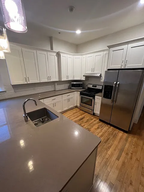 1 bed, 780 sqft, $1,500 — Photo 4