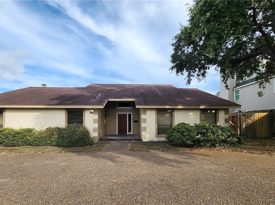 6093 Ennis Joslin Rd