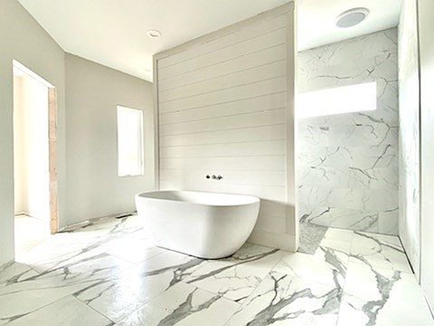 2nd image of 104 Luxury Ln
