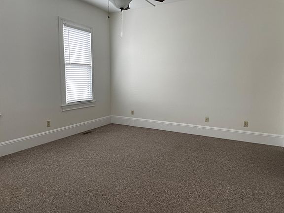 5th image of 331 Saint Clair St