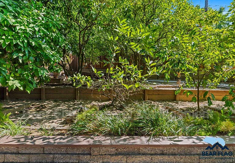 7919 Ridgemont Dr — Photo 64